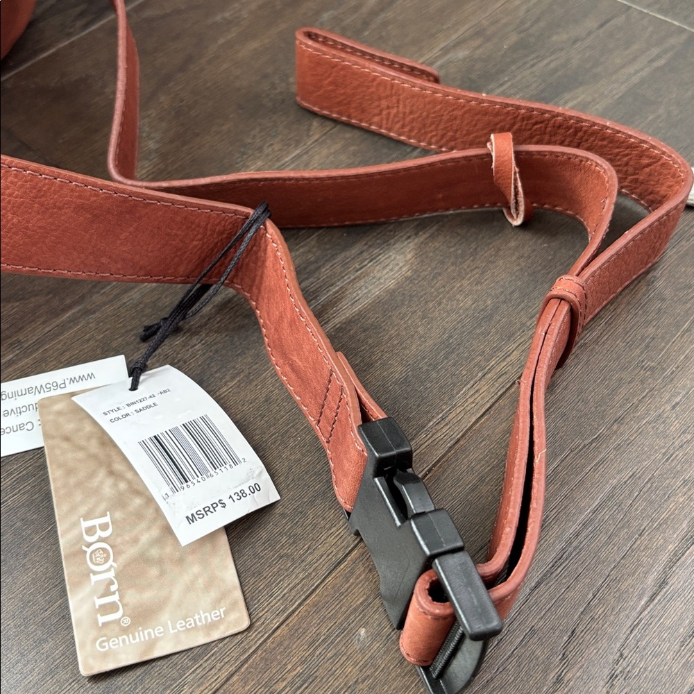 BORN Millport Woven Genuine Leather Crossbody/Belt Bag,2 zip top,inside zip - Picture 11 of 14
